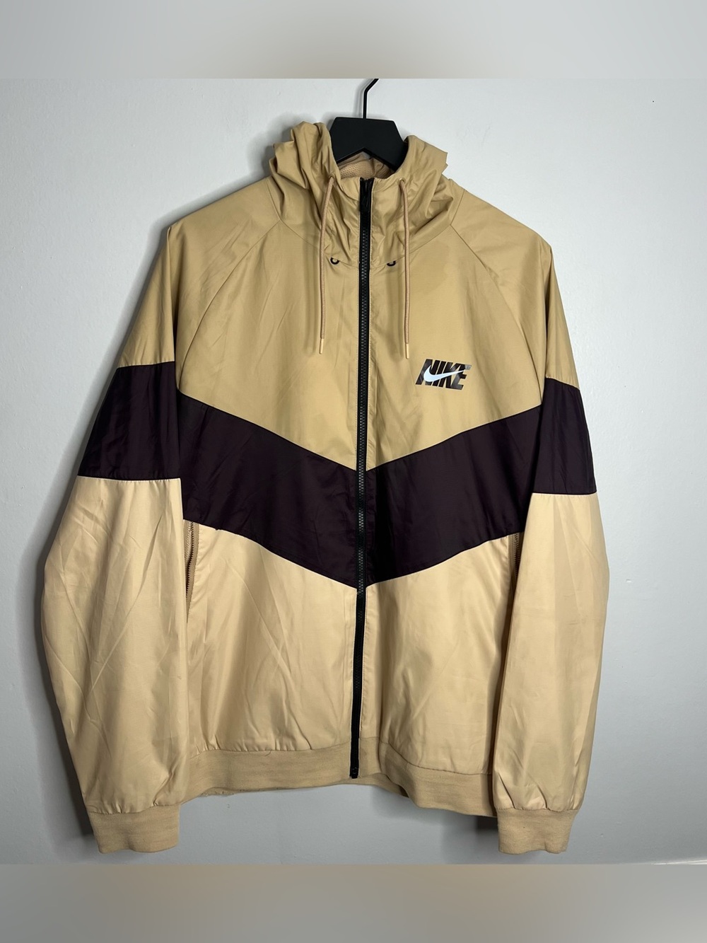 Nike Sportswear Windrunner HD GX Jacket Mens XL Brown Beige Windbreaker